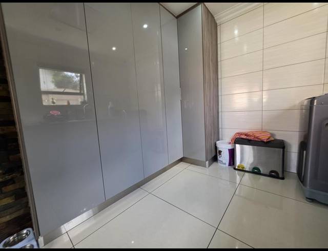 5 BEDROOM HOUSE FOR SALE IN VERWOERDPARK